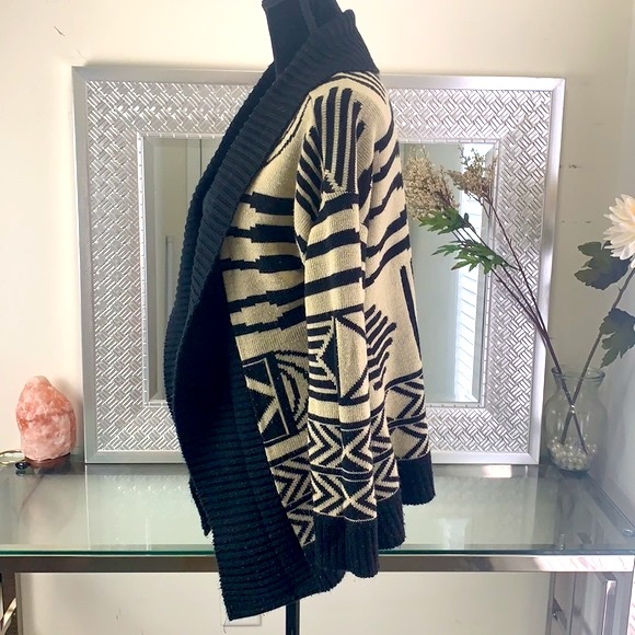 Say What Aztec Tribal Print Cardigan Sweater - Picture 6 of 10